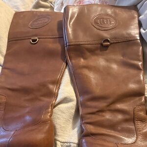 Etienne Aigner Brown Leather Boots